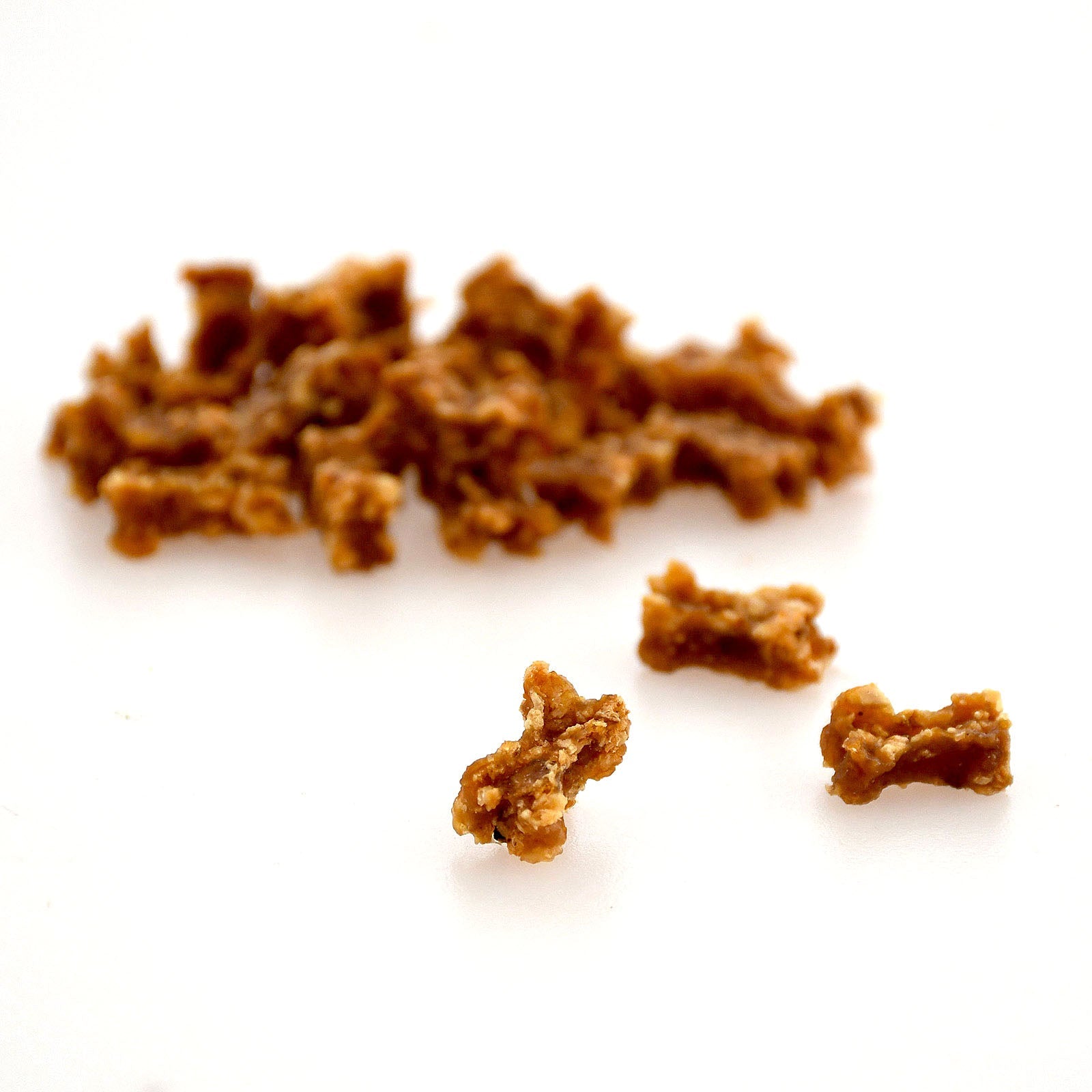 Training Treats Mini Os de Poulet aux myrtilles et canneberges (100g)